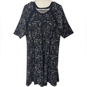 Taylor Woman 1X Black & Tan Floral Fit & Flare Dress Short Sleeve Stretch Knit